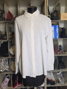 Women's White Button-Down Shirt — Classic Collared Long Sleeve
